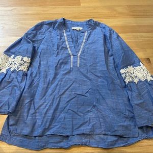 Loft size M v neck shirt with lace appliqué on sleeves and edging on v neck